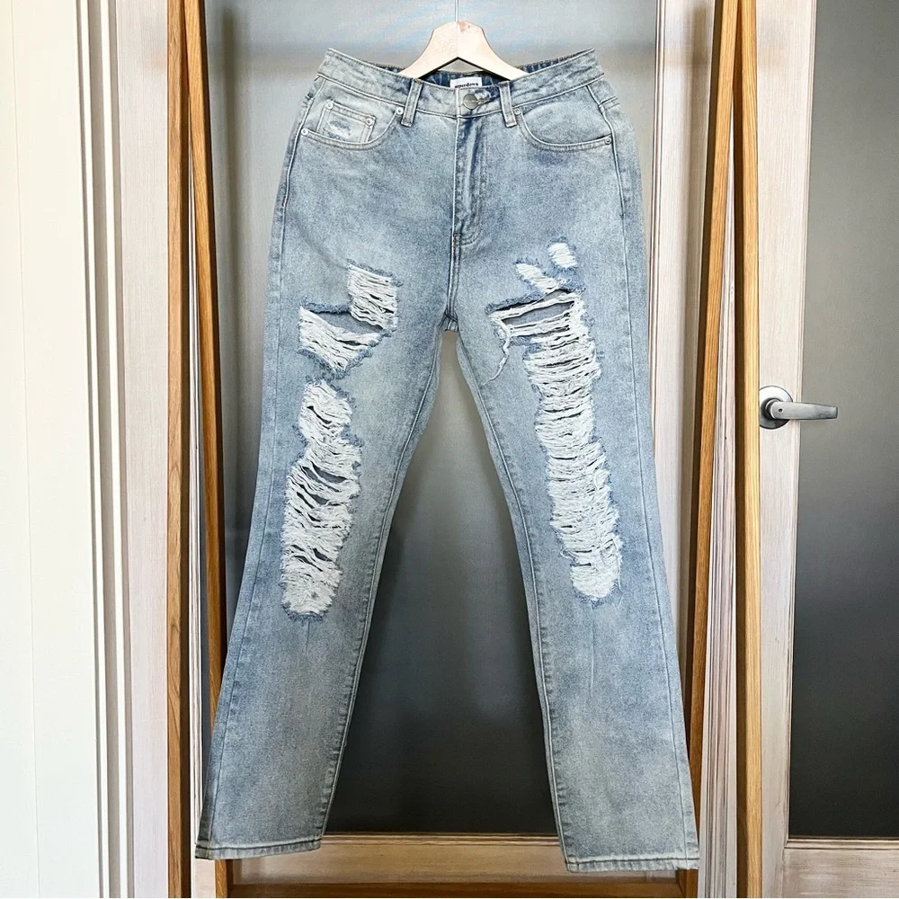 SUPERDOWN PATTY DISTRESSED JEAN IN DENIM - Picture 2 of 7
